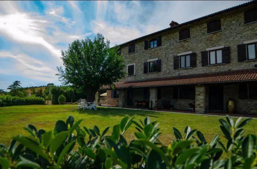Cascina Il Gelso Bed & Breakfast Mornese Bagian luar foto