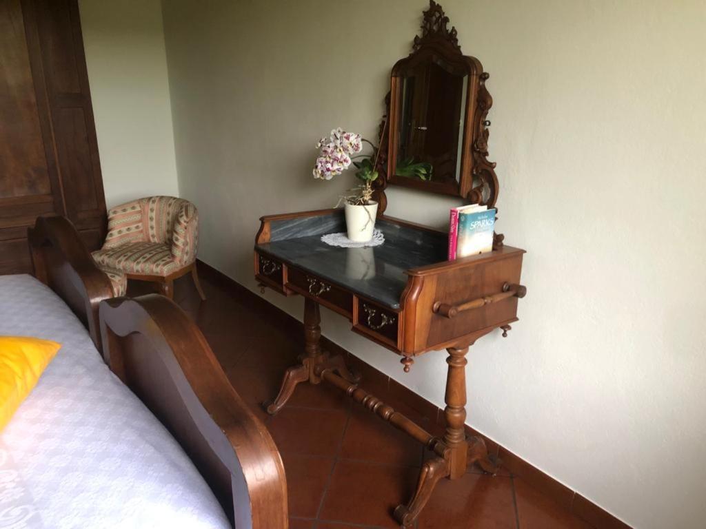 Cascina Il Gelso Bed & Breakfast Mornese Bagian luar foto